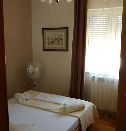 Апартаменты Adriana