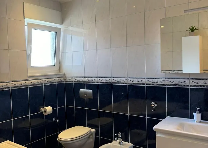 Apartman Adriana *