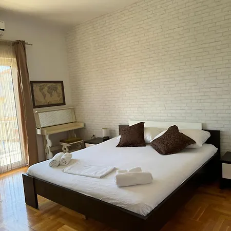 Apartment Adriana